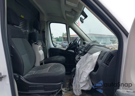 2014 Ram Promaster 3500 High Roof z USA, uszkodzony, nr VIN 3C6URVHG6EE121658